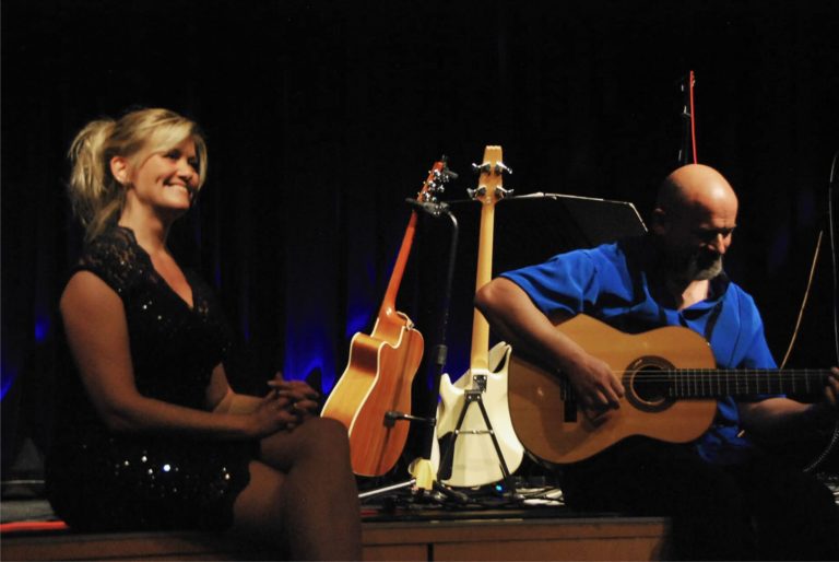 Pressefoto acoustic - Sabrina Roth